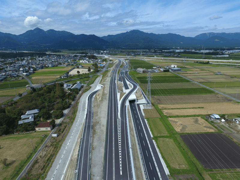 平成29年度 一般国道477号四日市湯の山道路 道路改良(本線舗装)工事その3