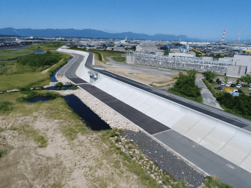 平成30年度 鈴鹿川派川南部浄化センター排水樋管改築工事